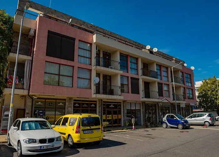 Menada Crystal Park Slăntjev Brjag