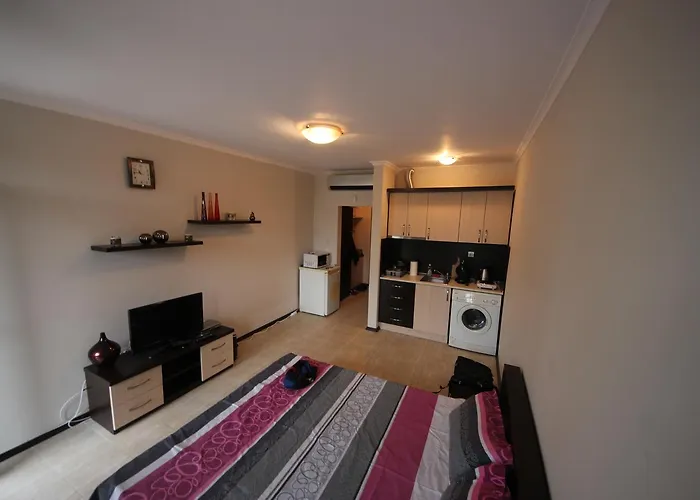 Menada Crystal Park * Slăntjev Brjag