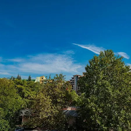 Menada Crystal Park *