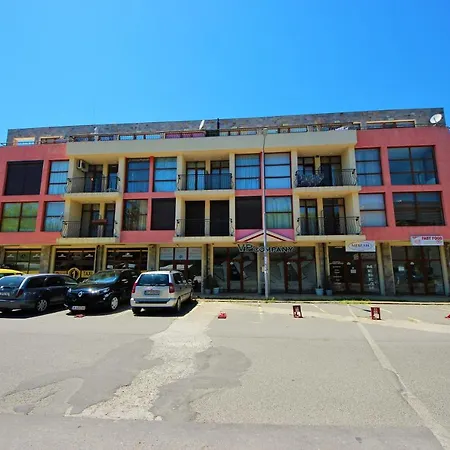 Menada Crystal Park Apartman